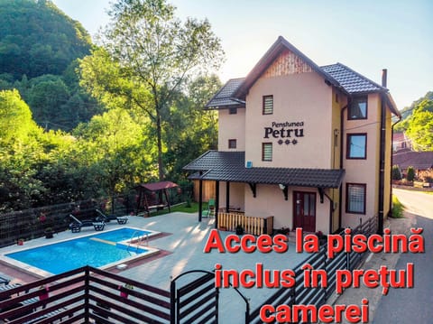 Property building, Day, Natural landscape, Pool view, Street view, Swimming pool