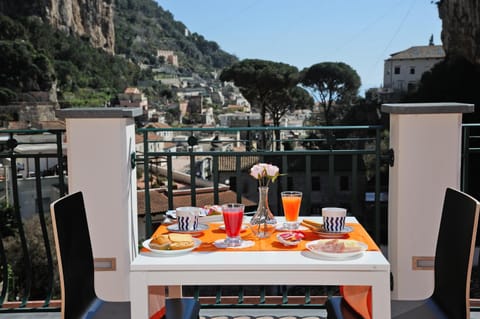 View (from property/room), Balcony/Terrace, Breakfast
