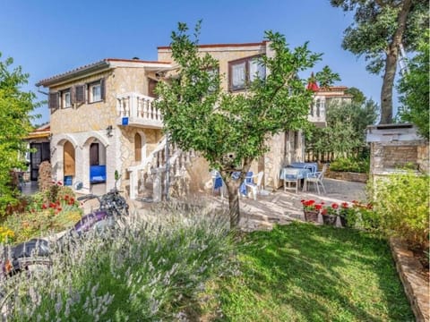 Patio, Facade/entrance, Garden