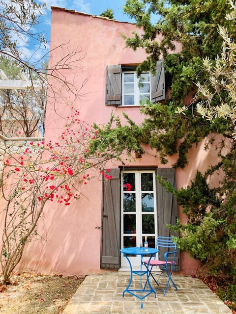 Roxanne's Olive Grove House House in Argolis, Greece