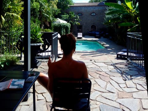 On site, Pool view