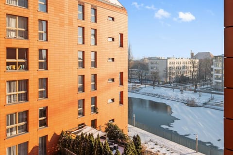 Property building, Day, Natural landscape, City view, River view