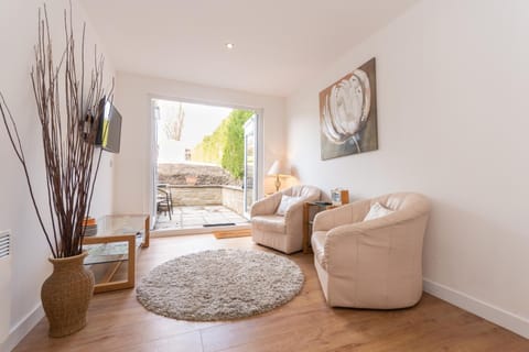 Garden Studio Apartment St Andrews - Free Parking Apartment in Saint Andrews