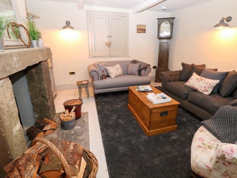 Chandler House House in Castleton