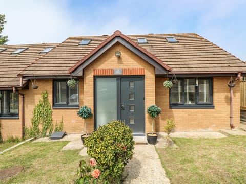 Serenity House in Freshwater