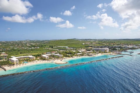 Property building, Bird's eye view, Beach