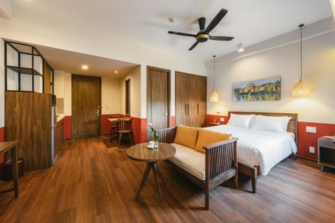 Photo of the whole room, Bedroom