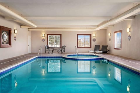 On site, Pool view, Swimming pool, Family