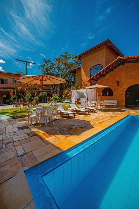 Garden, Swimming pool