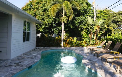 Patio, Garden, Garden view, Pool view, sunbed
