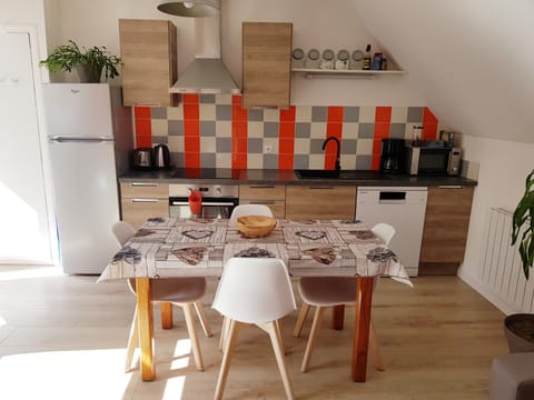 Property building, Kitchen or kitchenette