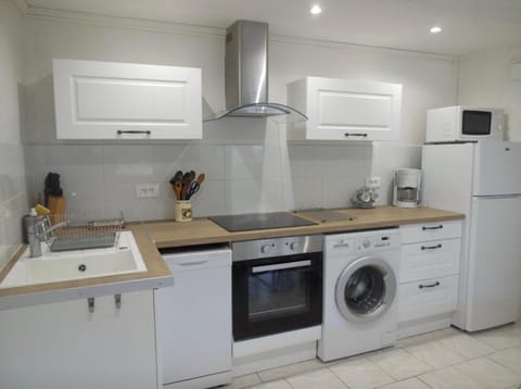 Lou Cigalon House in Marseille