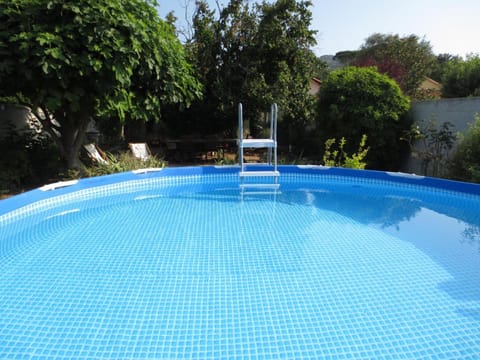 Lou Cigalon House in Marseille