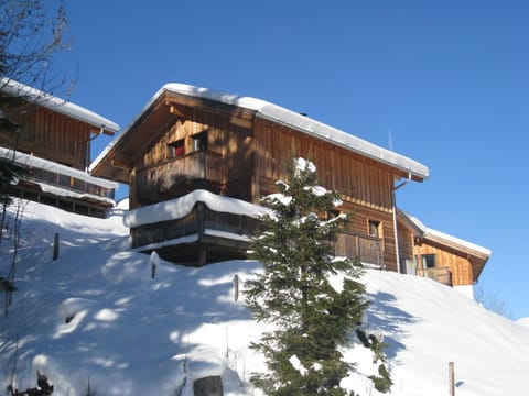 Property building, Day, Winter