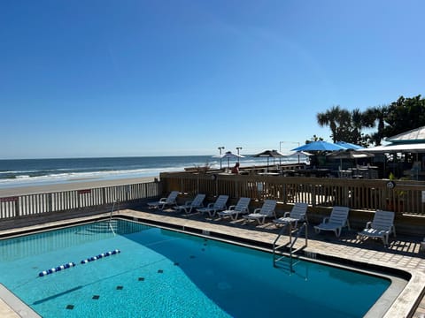 Beach, Swimming pool, sunbed
