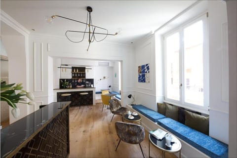 Lobby or reception, Seating area