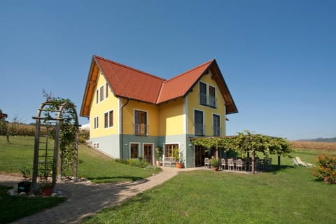 Property building, Facade/entrance, Off site, Day, Summer