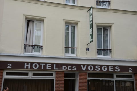 Facade/entrance, Facade/entrance