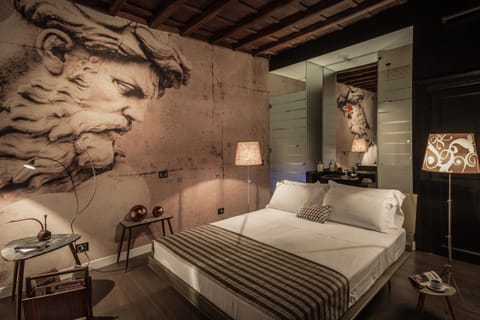 Bed, Photo of the whole room, Decorative detail, Bedroom