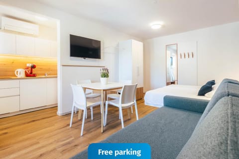 Living room, Bedroom