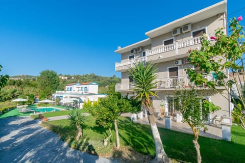 Property building, Garden