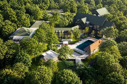 Property building, Bird's eye view