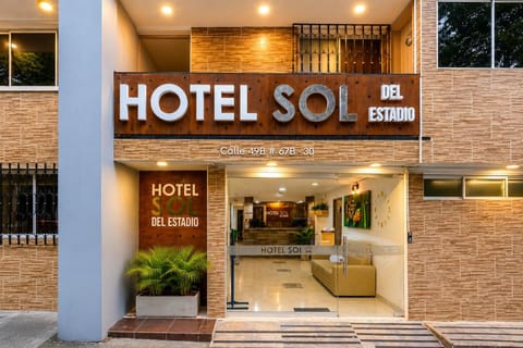 Facade/entrance, Off site, Property logo or sign