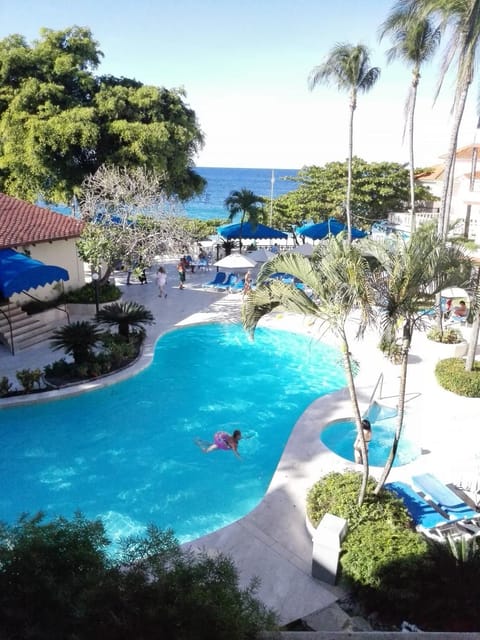 Nearby landmark, Pool view, Sea view, Swimming pool