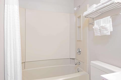 Bathroom, Photo of the whole room, On site