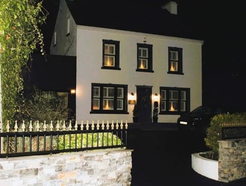 Lisheen Lodge Bed and Breakfast in Galway