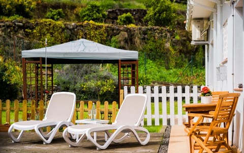 Patio, Garden
