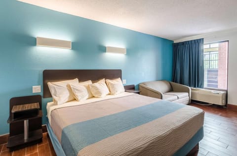 Photo of the whole room, Seating area, Bedroom, On site