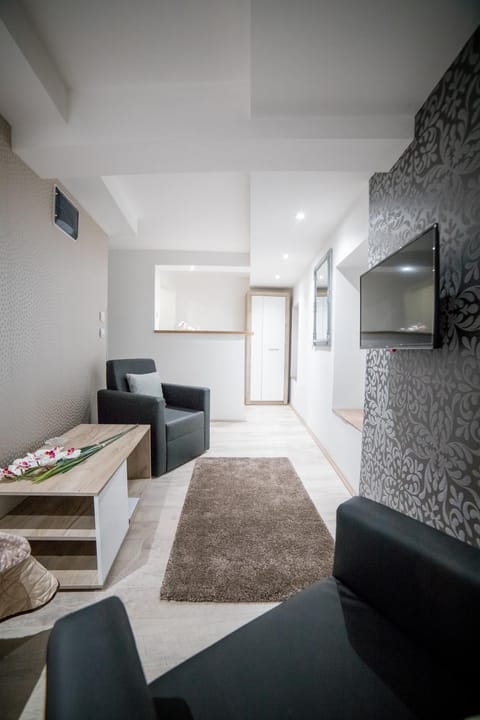 Apartmani Aleksandra u centru grada Apartment in Serbia