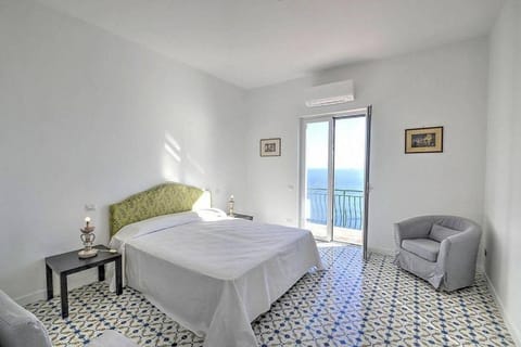 CASA LONE Apartment in Amalfi