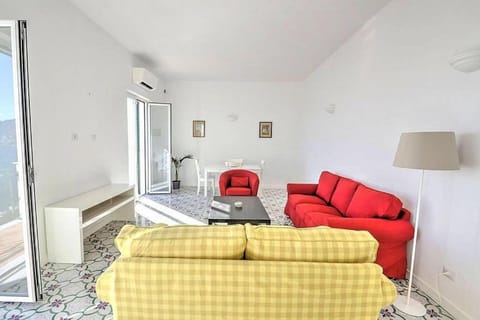 CASA LONE Apartment in Amalfi
