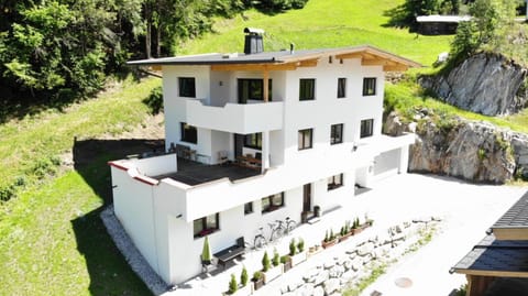 Property building, Natural landscape
