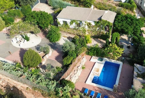 Property building, Bird's eye view, Garden, Garden view, Pool view, Swimming pool