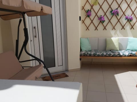 Maria's house in front of the beach Apartment in Chania