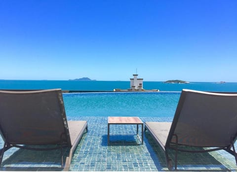 Sea view, Swimming pool