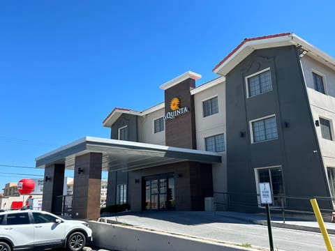 Property building, On site