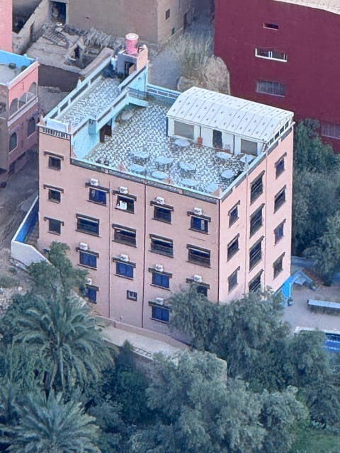 Property building, Day, Bird's eye view, City view, Parking