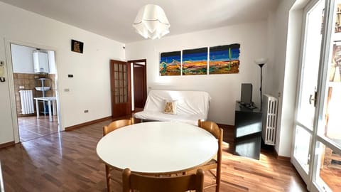 N194 - Numana, ampio trilocale con giardino Apartment in Numana