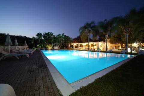 Night, Swimming pool