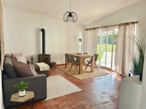 Living room, fireplace