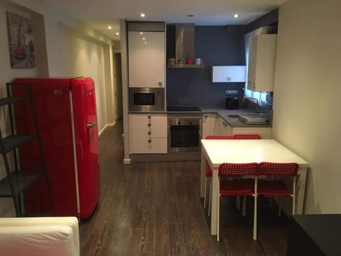 Kitchen or kitchenette, Living room