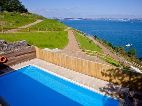 Curlew 4 - The Cove Apartment in Brixham