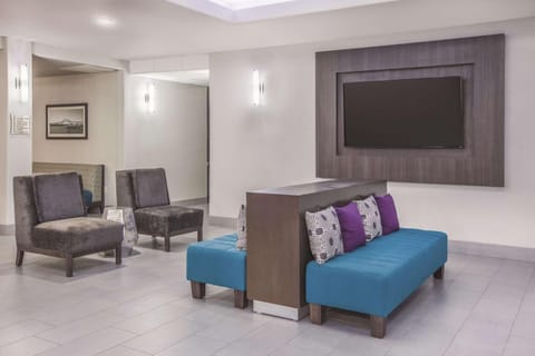 Lobby or reception, On site