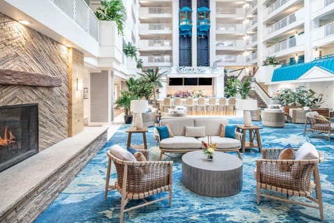 Communal lounge/ TV room, Lobby or reception