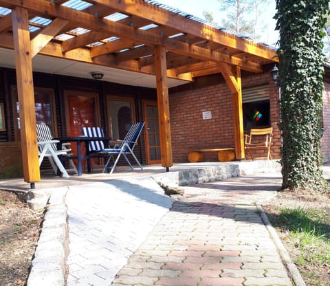 Facade/entrance, Balcony/Terrace, Facility for disabled guests