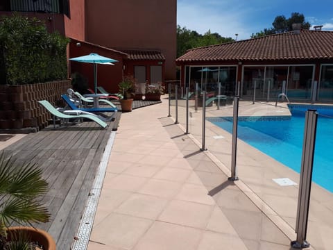 Domaine de l'Albatros Apartment in Mouans-Sartoux